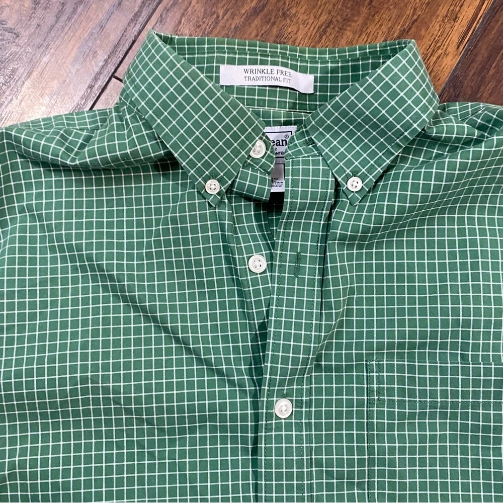L L Bean Green Check Medium Wrinkle Free Mens Sle… - image 3